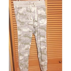 Nike camo joggers